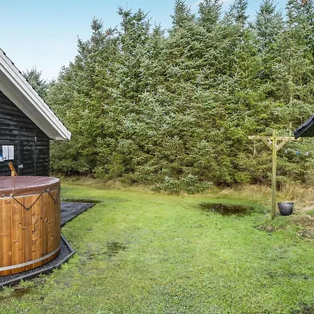 Prázdninový dům Pet Friendly In With Wifi Løkken